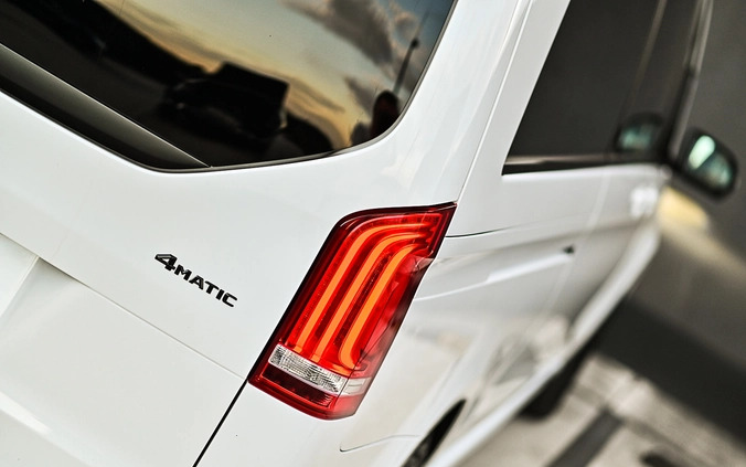 Mercedes-Benz Klasa V cena 626688 przebieg: 19000, rok produkcji 2023 z Luboń małe 781